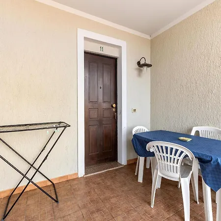 150 Meters From The Sea, 2 Swimming Pools, Air Conditioning Апартаменты