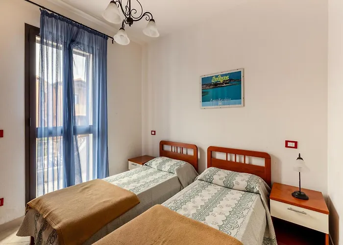 150 Meters From The Sea, 2 Swimming Pools, Air Conditioning Апартаменты