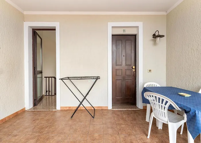 150 Meters From The Sea, 2 Swimming Pools, Air Conditioning 公寓 *