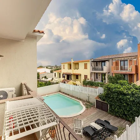 150 Meters From The Sea, 2 Swimming Pools, Air Conditioning * Valledoria (Sardinia)